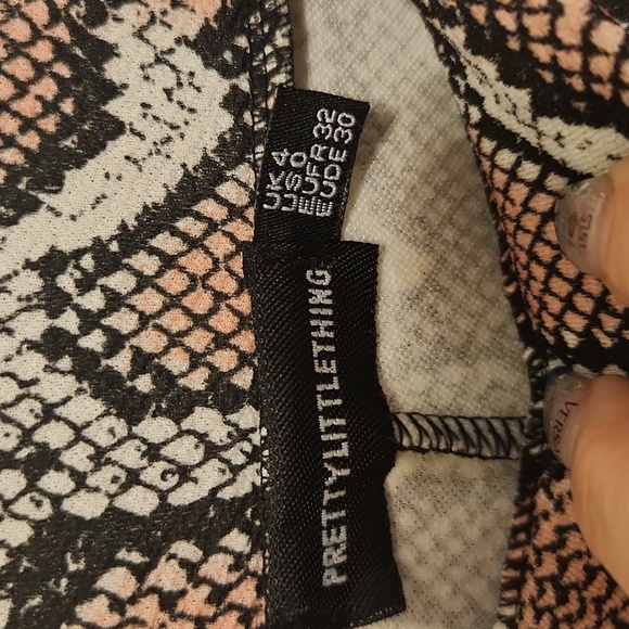 Pretty Little Thing python pants - Picture 4 of 4